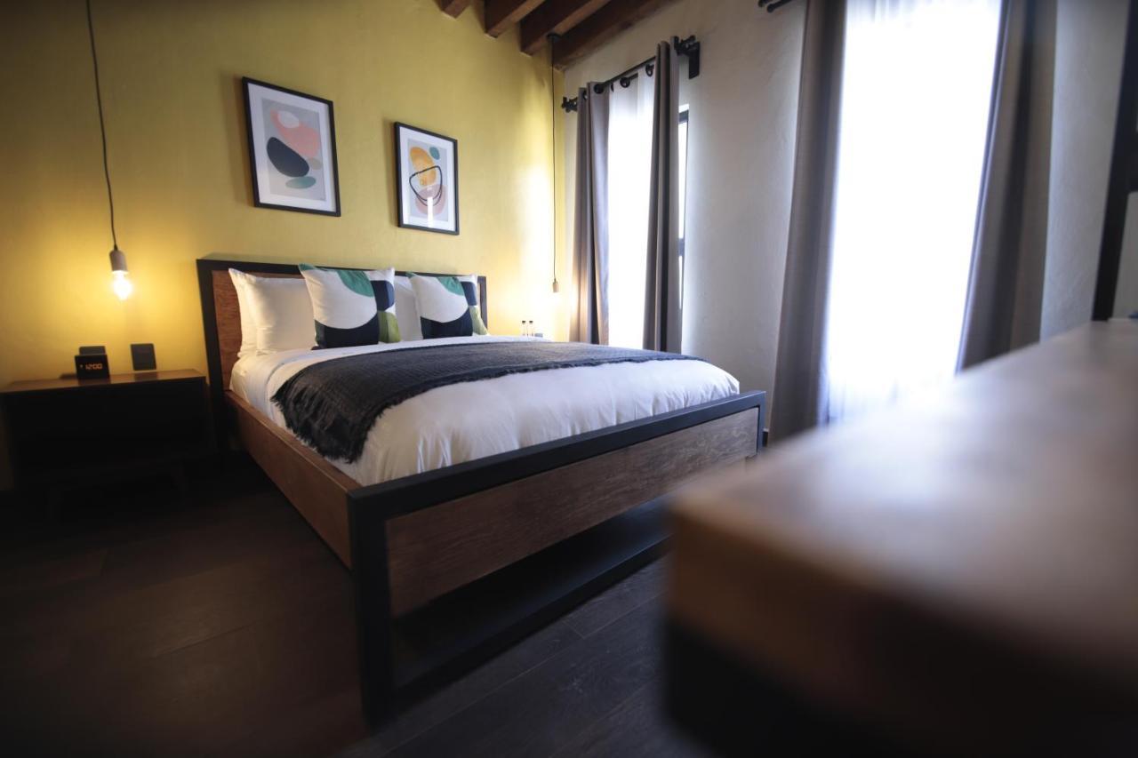 Antigua Trece Hotel Fusion กัวนาฮัวโต ภายนอก รูปภาพ
