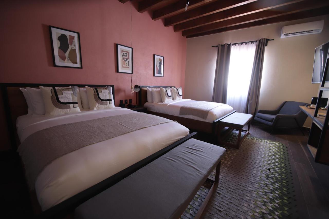 Antigua Trece Hotel Fusion กัวนาฮัวโต ภายนอก รูปภาพ