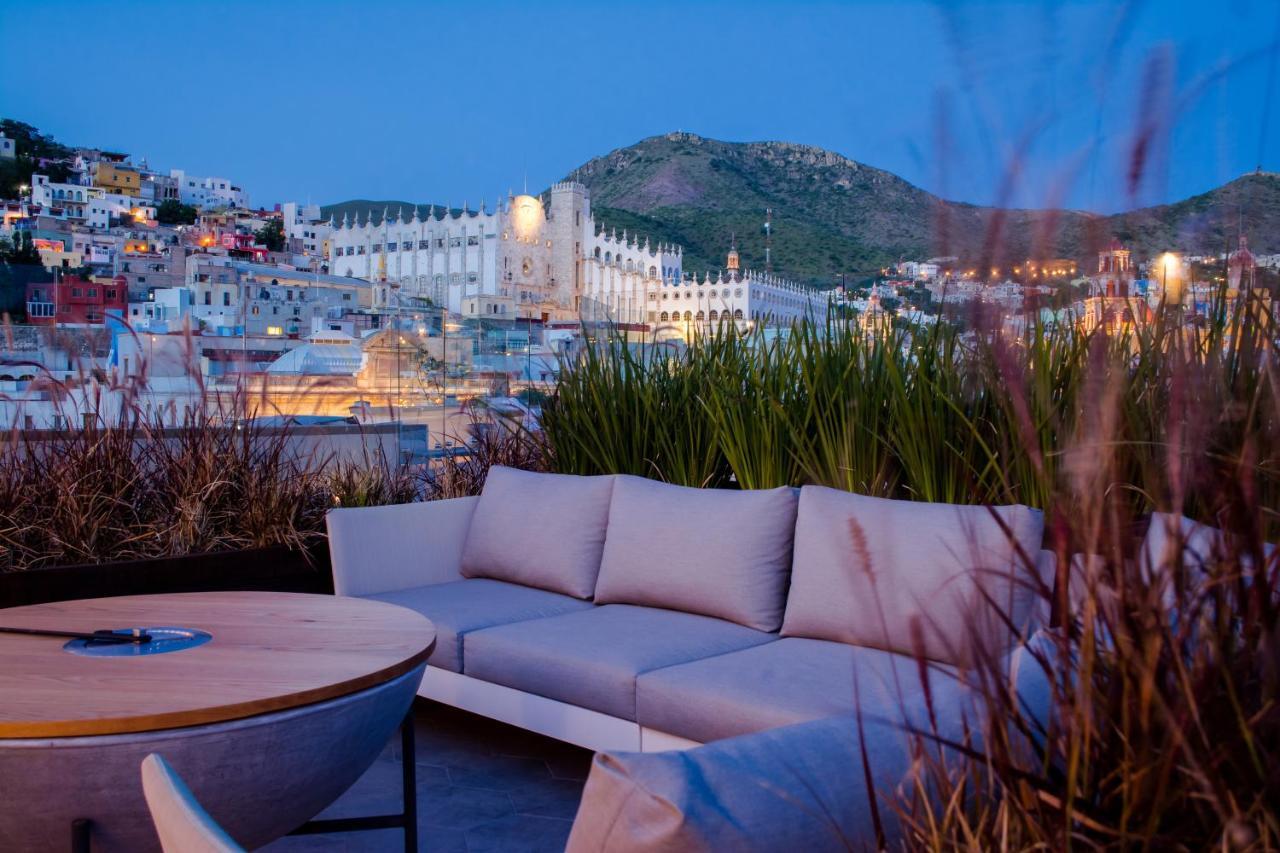 Antigua Trece Hotel Fusion กัวนาฮัวโต ภายนอก รูปภาพ